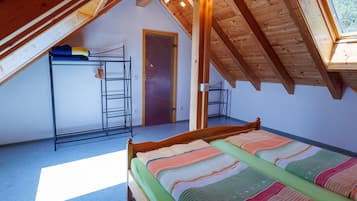 1 chambre, Wi-Fi gratuit, draps fournis