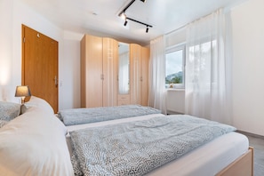 1 Schlafzimmer, kostenloses WLAN, Bettwäsche, Rollstuhlgeeignet