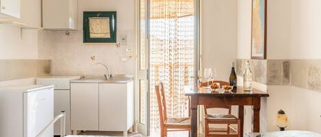 1 dormitorio, wifi gratis, ropa de cama