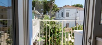 Homiday - Via Gramsci, Azure Two-Bedroom Apartment