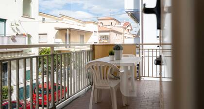 Homiday - Via Gramsci Int. 4, 3-room apartment on the 1st Floor