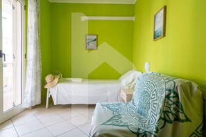 2 makuuhuonetta, vuodevaatteet