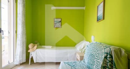 Homiday - Via Gramsci Int.8, 3-room apartment on the 2nd Floor