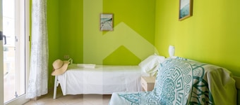 Homiday - Via Gramsci Int.8, 3-room apartment on the 2nd Floor