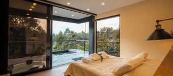 Moderna Villa Spa en la Montaña: Turco y Jacuzzi