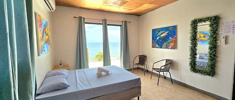Habitación básica doble, balcón, vista a la playa