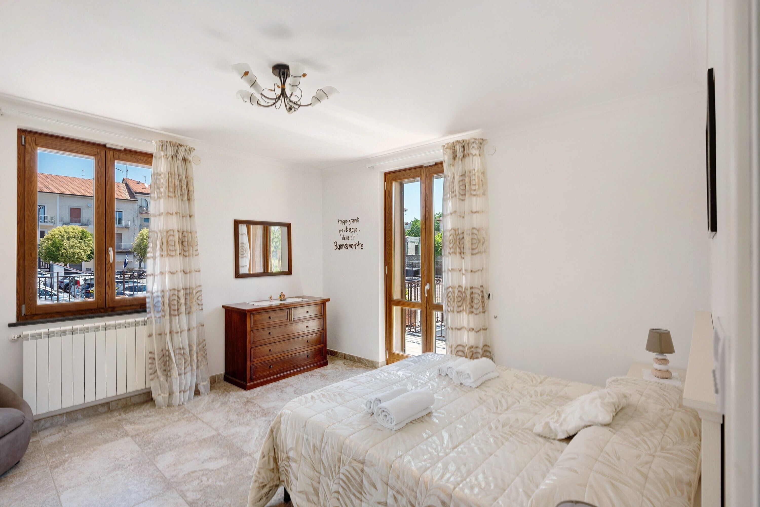 2 bedrooms, free WiFi, bed sheets