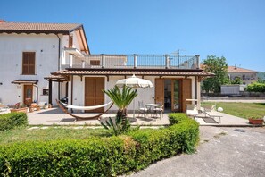 Exterior - Apartment 'Confortevole Chalet Degli Dei' with Mountain View, Private Terrace and Wi-Fi (Agerola)