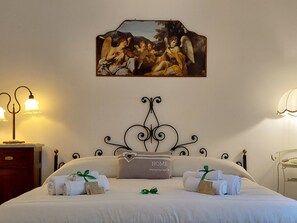 2 dormitorios, tabla de planchar con plancha, wifi gratis y ropa de cama