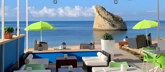 Holiday Home 'Appartamento Paradiso' with Sea View, Wi-Fi and Air Conditioning