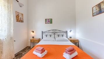 3 camere, ferro/asse da stiro, lenzuola