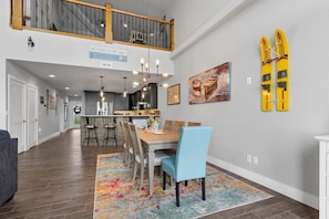 Dining - Newly Renovated Condo with Panoramic Lake View, Foosball, Arcade & Free Tickets Near SDC (Branson)