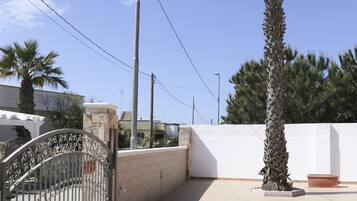 Enceinte de lâhĂ©bergement