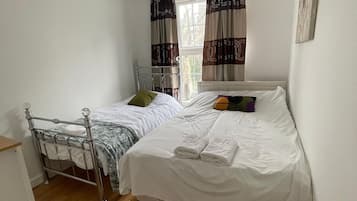 3 室のベッドルーム、WiFi、ベッドシーツ