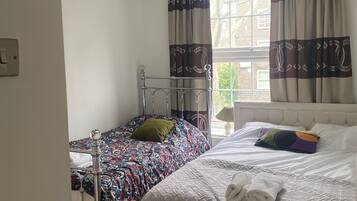 3 soverom, wi-fi og sengetøy