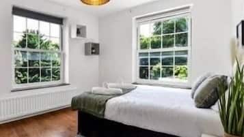 4 habitaciones, wifi y ropa de cama