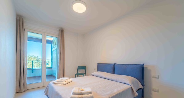 2 chambres, bureau, fer et planche à repasser, Wi-Fi gratuit