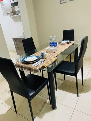 Dining - 201 - Comfort and convenience in a private apartment with parking space (Trujillo)