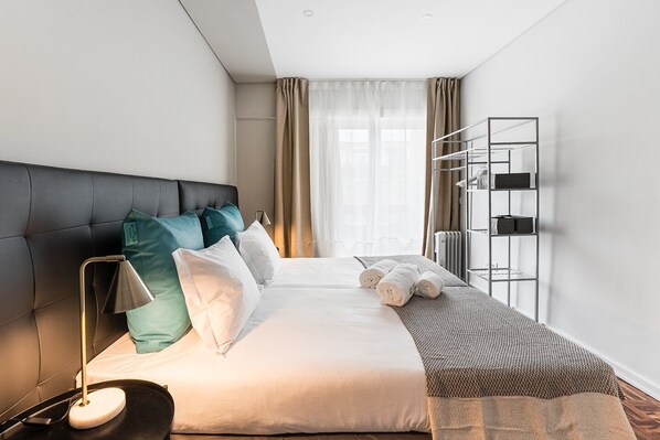 1 bedroom, iron/ironing board, Internet, bed sheets - GuestReady – Comfort Close to Casa da Música (Boavista)