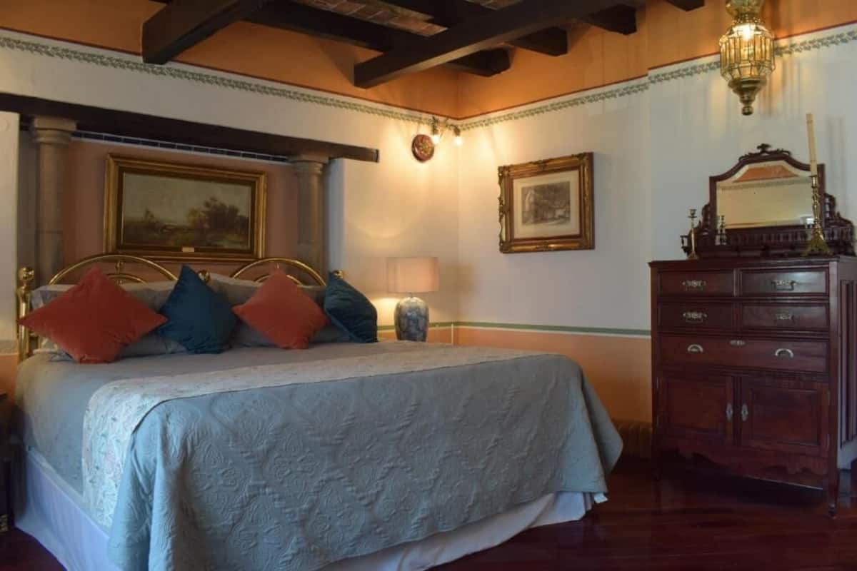 Blackout drapes, iron/ironing board, free WiFi