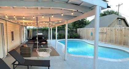 Central Home w/ Pool and New Pool House*