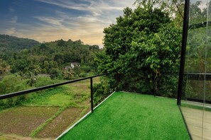 Honeymoon Suite, Balcony, Mountain View | Balcony view - The Blackberry Retreat Kandy (Kandy)