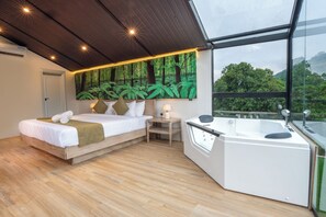 Brudesuite - balkon - bjergudsigt | Privat spabad