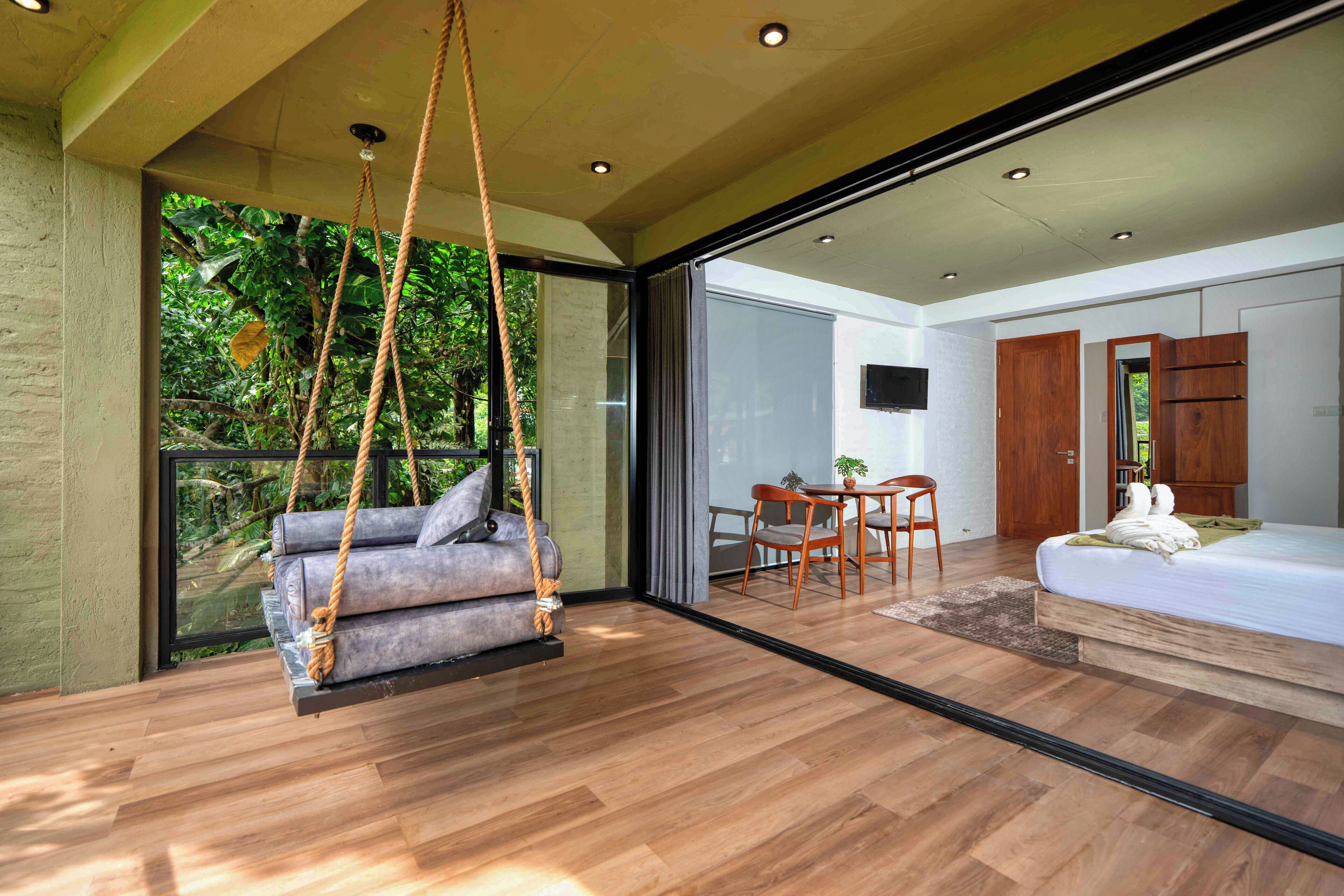 Deluxe Double Room, Balcony, Mountain View | Balcony