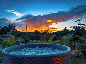 Bain à remous extérieur
