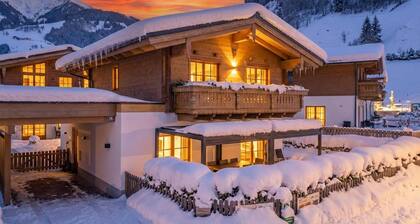 Chalet in Rauris with a sauna right by the lift