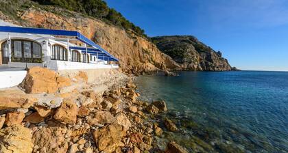 Monta ar in Bah a de J vea