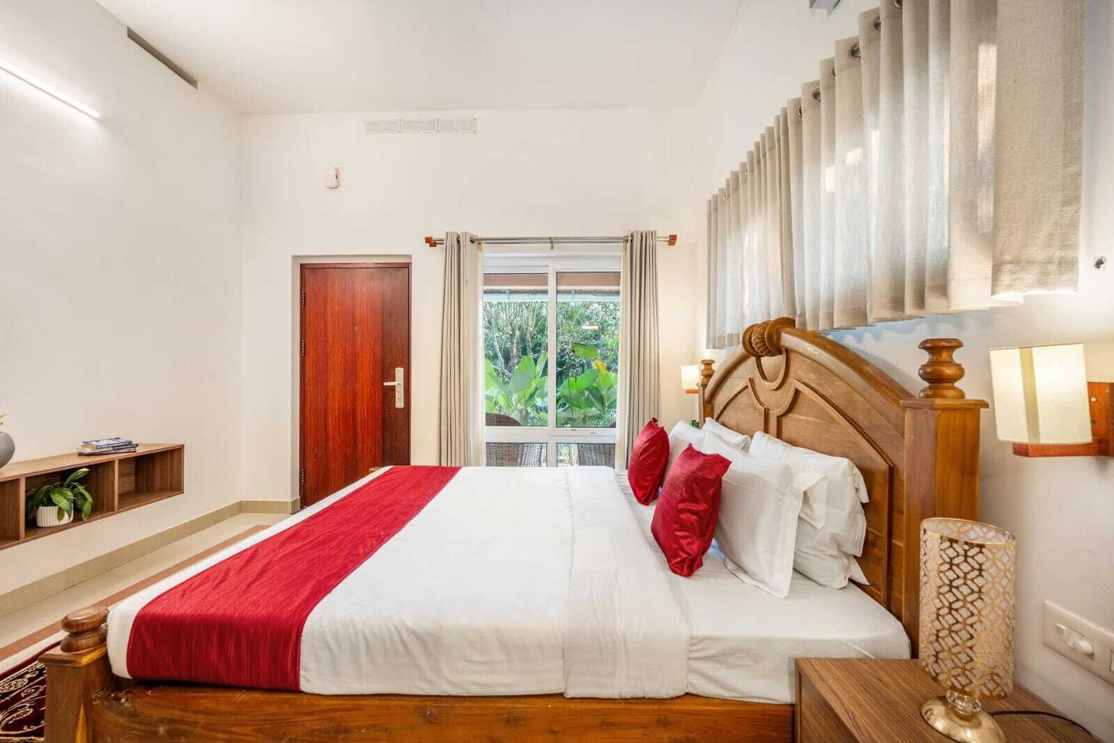 Kamar Twin Premium | Meja kerja, Wi-Fi gratis, dan seprai linen