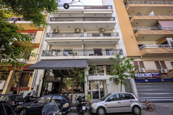 숙박 시설 정면