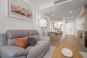 TV - Fremantle Coast Studio – Beach at your Doorstep (North Fremantle)