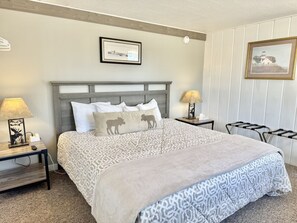 WiFi - Gallagher`s Travels Cabin Six (King) (Bar Harbor)