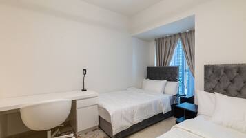 2 slaapkamers, een bureau, een strijkplank/strijkijzer, gratis wifi