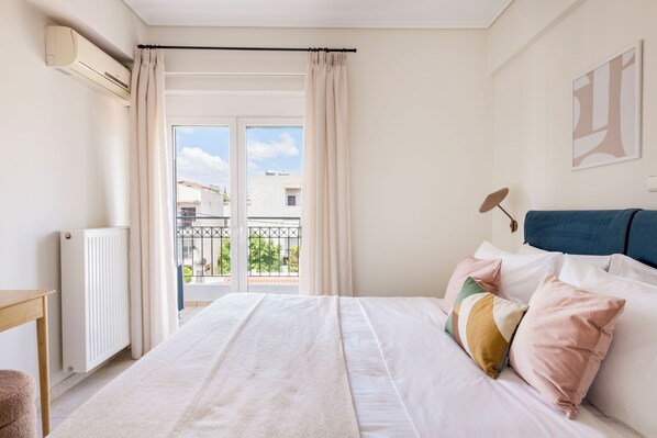 2 Schlafzimmer, Schreibtisch, Bügeleisen/Bügelbrett, kostenloses WLAN