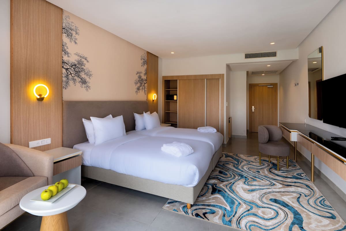Deluxe Double or Twin Room with Garden | Minibar (free items), soundproofing, WiFi (free), bed sheets