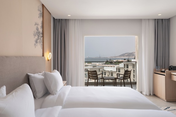 Deluxe Double or Twin Room, Balcony, Ocean View | Free minibar, free WiFi, bed sheets