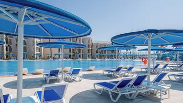 Innenpool, 2 Außenpools