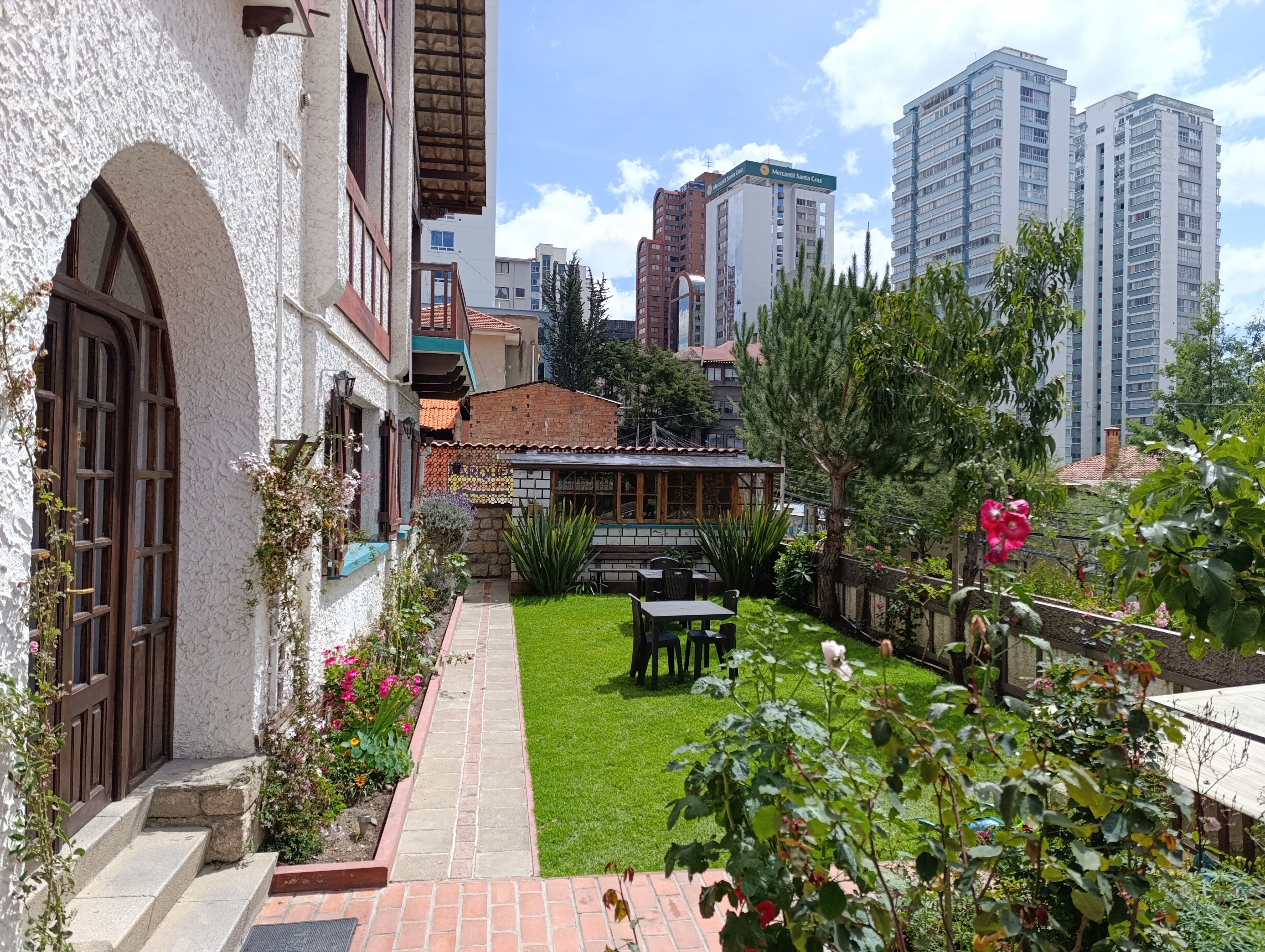 Photo - "HOTEL BOUTIQUE LA MAISON DE LA BOLIVIE" Casa de Huéspedes