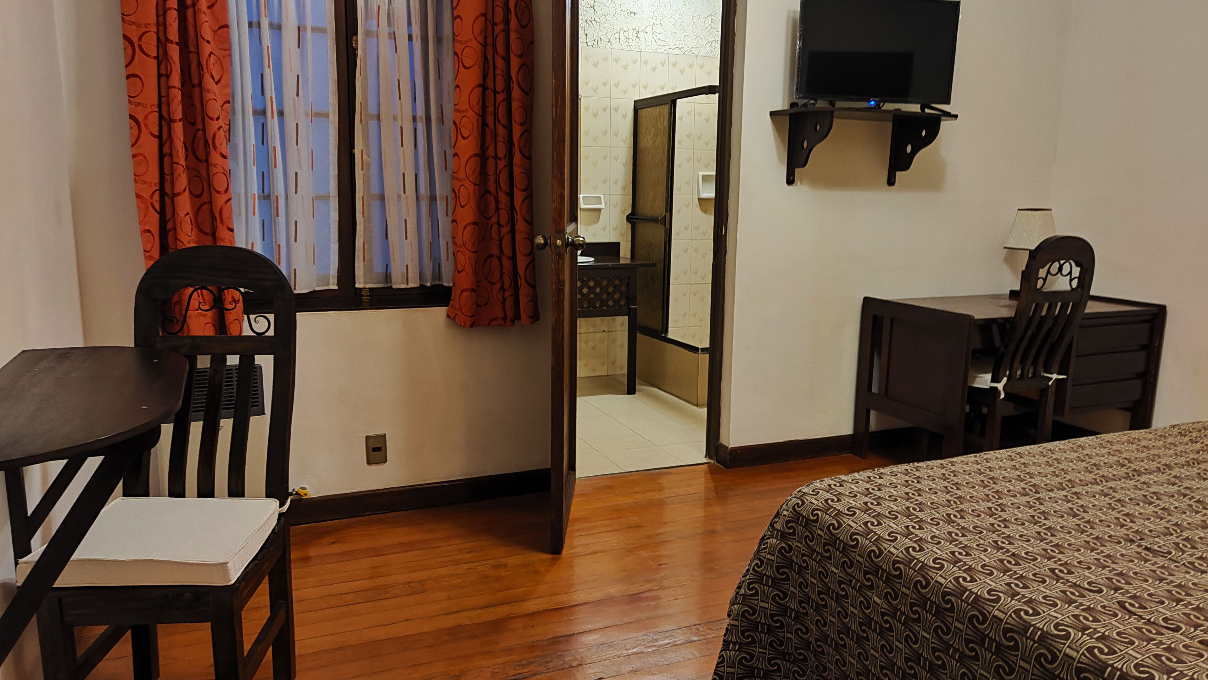 Foto - "HOTEL BOUTIQUE LA MAISON DE LA BOLIVIE" Casa de Huéspedes