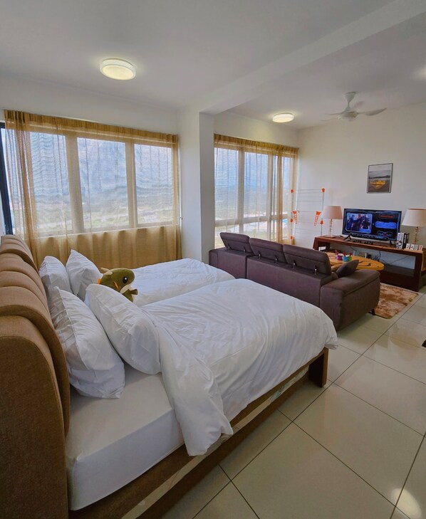 Comfort Apart Daire, Şehir Manzaralı | 1 yatak odası, güneşlik/perde, ütü/ütü masası 