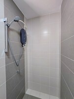 Comfort Apartment, City View | Bathroom
