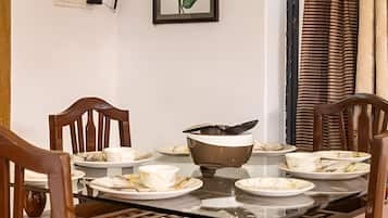 Villa, Balcony | In-room dining