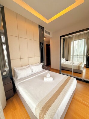 1 chambre, fer et planche à repasser, Wi-Fi, draps fournis