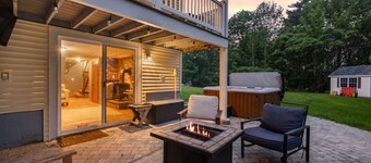 Gunstock Getaway | Hot Tub, Game Room & Near Lake