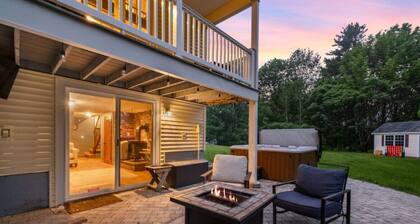 Gunstock Getaway | Hot Tub, Game Room & Near Lake