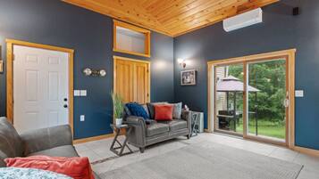 TV, fireplace, video games