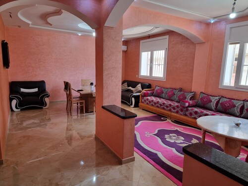 Apartment annasr 3 comfortable rooms 15 minutes from beach saidia